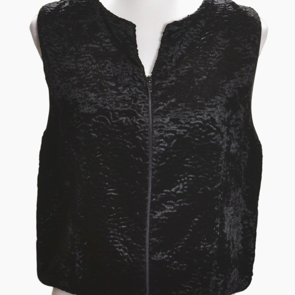 Casual Corner Retro Everyday Fall Faux Astrakhan Fur Full Zip Crop Vest Black